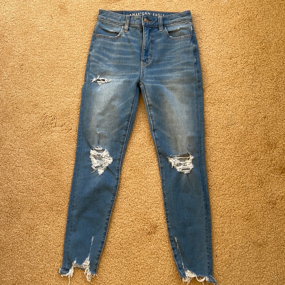 American eagle high rise jeans worn once 0 X SHORT
